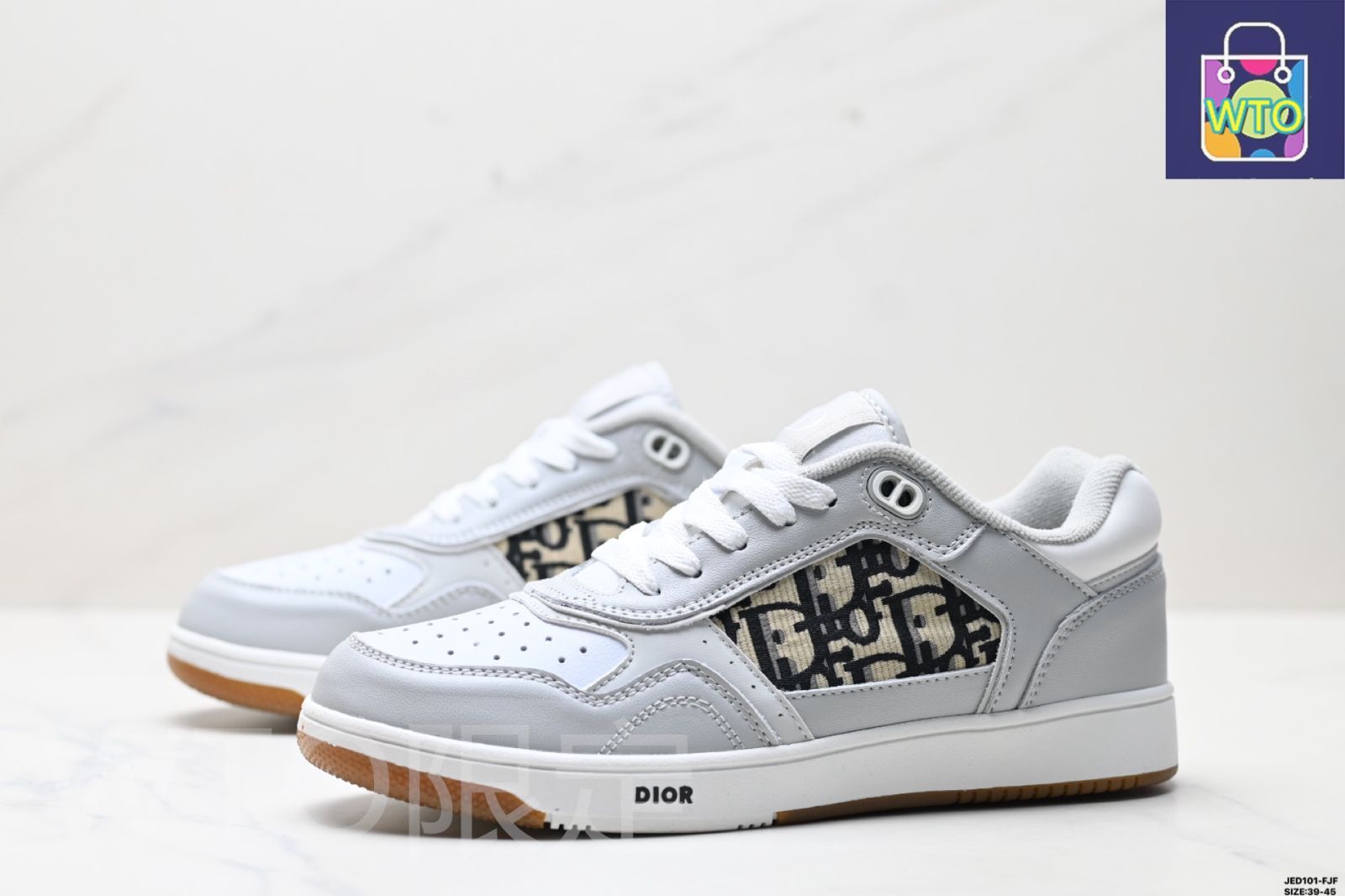 ☆開店セール☆ 使用2日 美品 ディオール オブリーク ギャラクシー スニーカー ☆開店セール☆ レア品 使用2日 美品 ディオール オブリーク