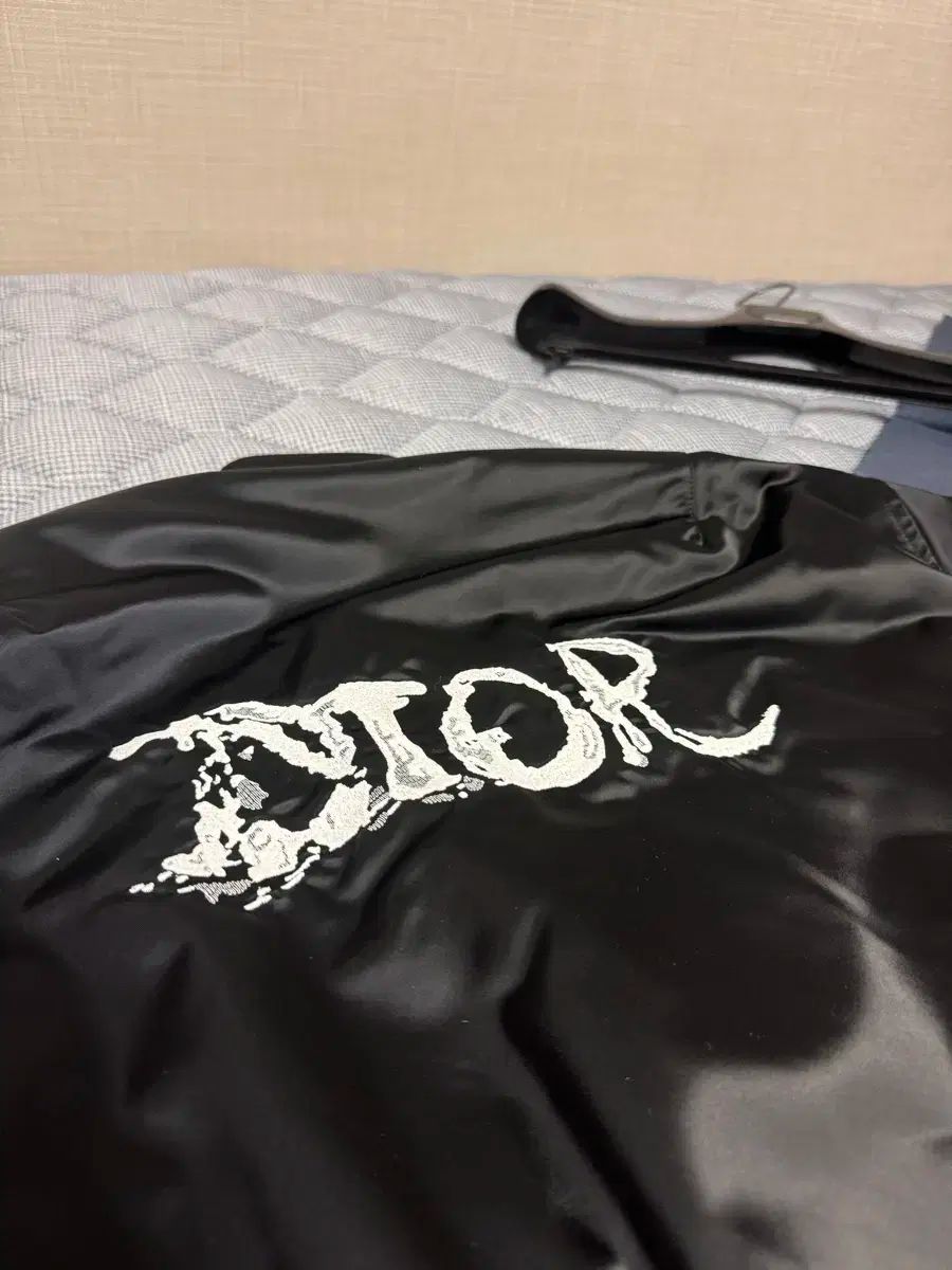 正規品/46 ディオール 刺繍バックロゴ ブルゾン ジャケット - メルカリ