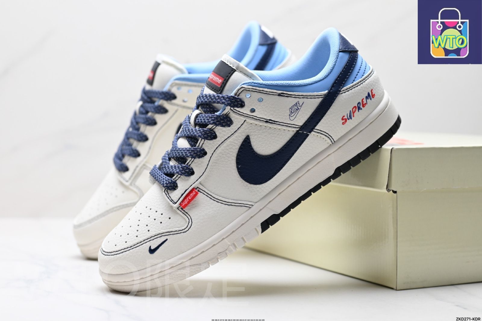 全新未使用Nike Dunk Low x Supreme コラボ スケートボードシューズ