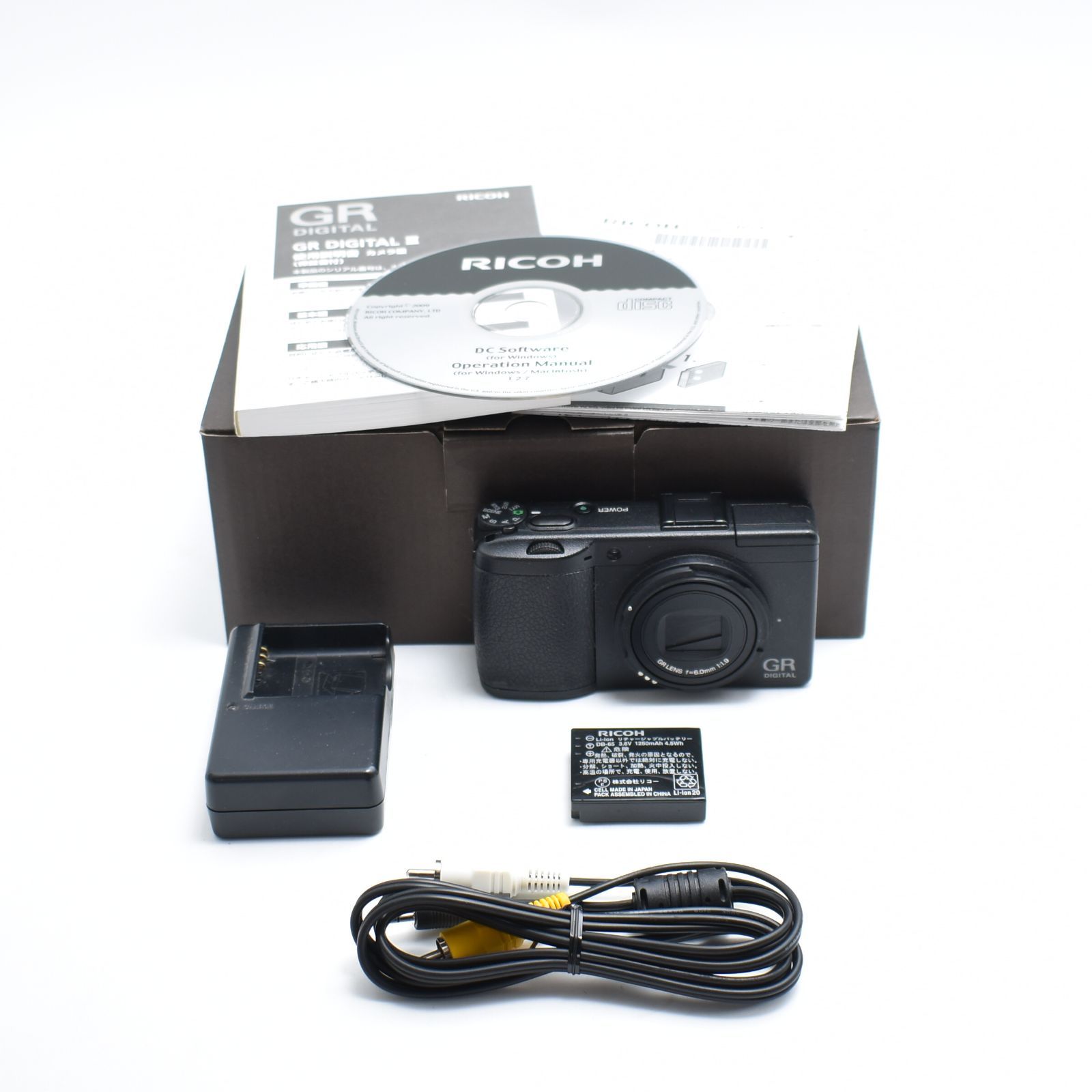 【美品】RICOH GR DIGITAL Ⅲ デジカメ ショット数2526 Amazon.com : Ricoh GR III Digital Compact Camera, 24mp, 28mm f 2.8