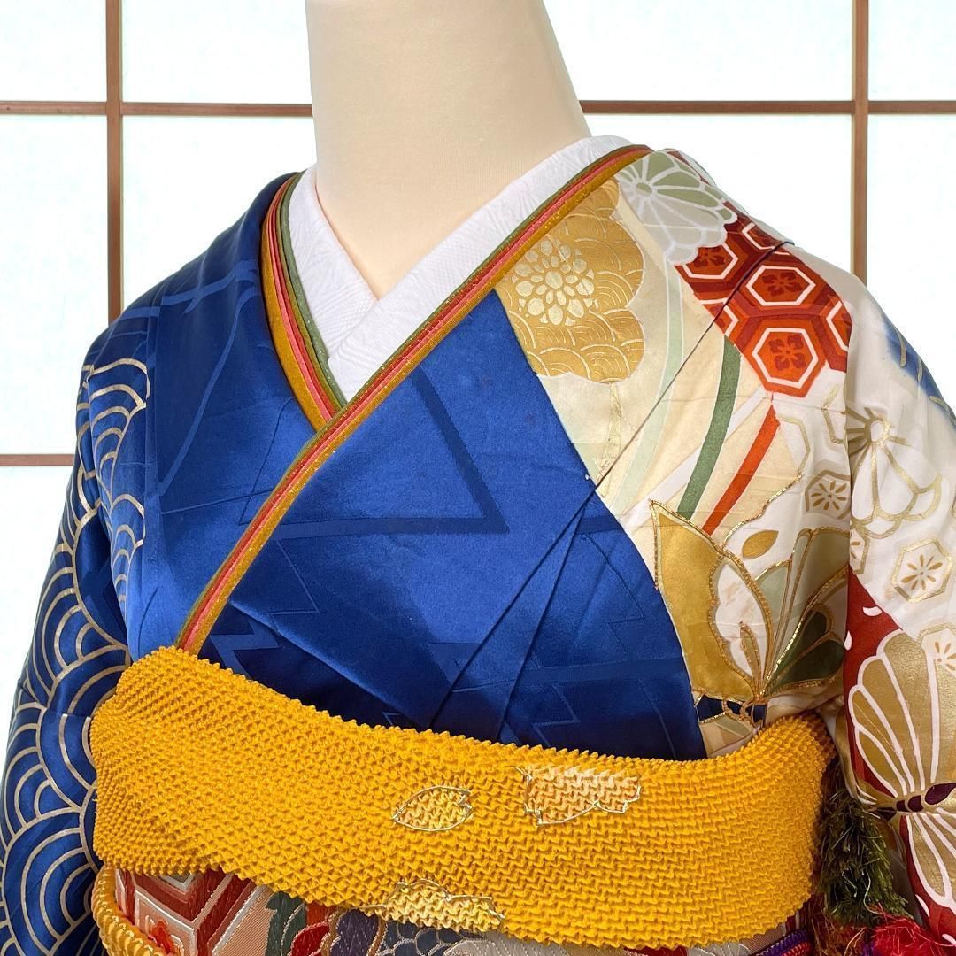 振袖 正絹 刺繍金彩 蝶々 松皮菱 青海波 渋い青 成人式 ビンテージ着物