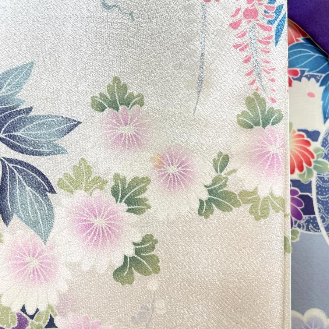 振袖 正絹 刺繍 銀彩 花車 瑞鳥 ホワイト 青紫 成人式 着物 A-1137