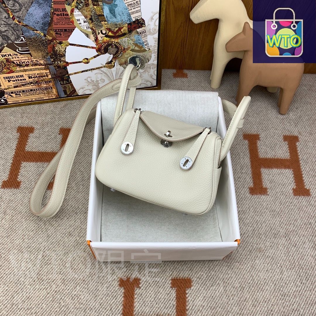 エルメス mini lindy clemence ミルクシェイク シルバー バックル