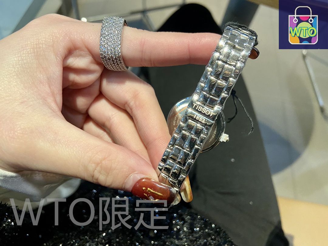 【稼動/未使用級】TISSOT フラミンゴ シェル文字盤 レディース 腕時計 稼動/未使用級】TISSOT フラミンゴ シェル文字盤 レディース 腕時計