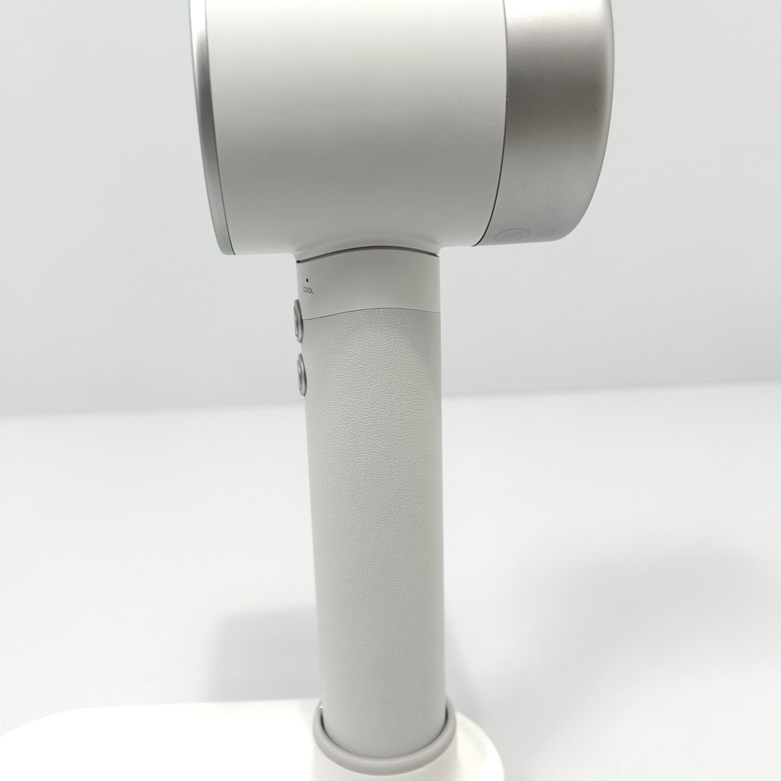 美品 Zuvi Halo コードレスヘアドライヤー HA100 ズーヴィ - メルカリ