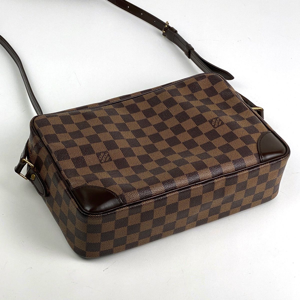 ルイ・ヴィトン Louis Vuitton トロカデロ 30 スペシャルオーダー 斜め