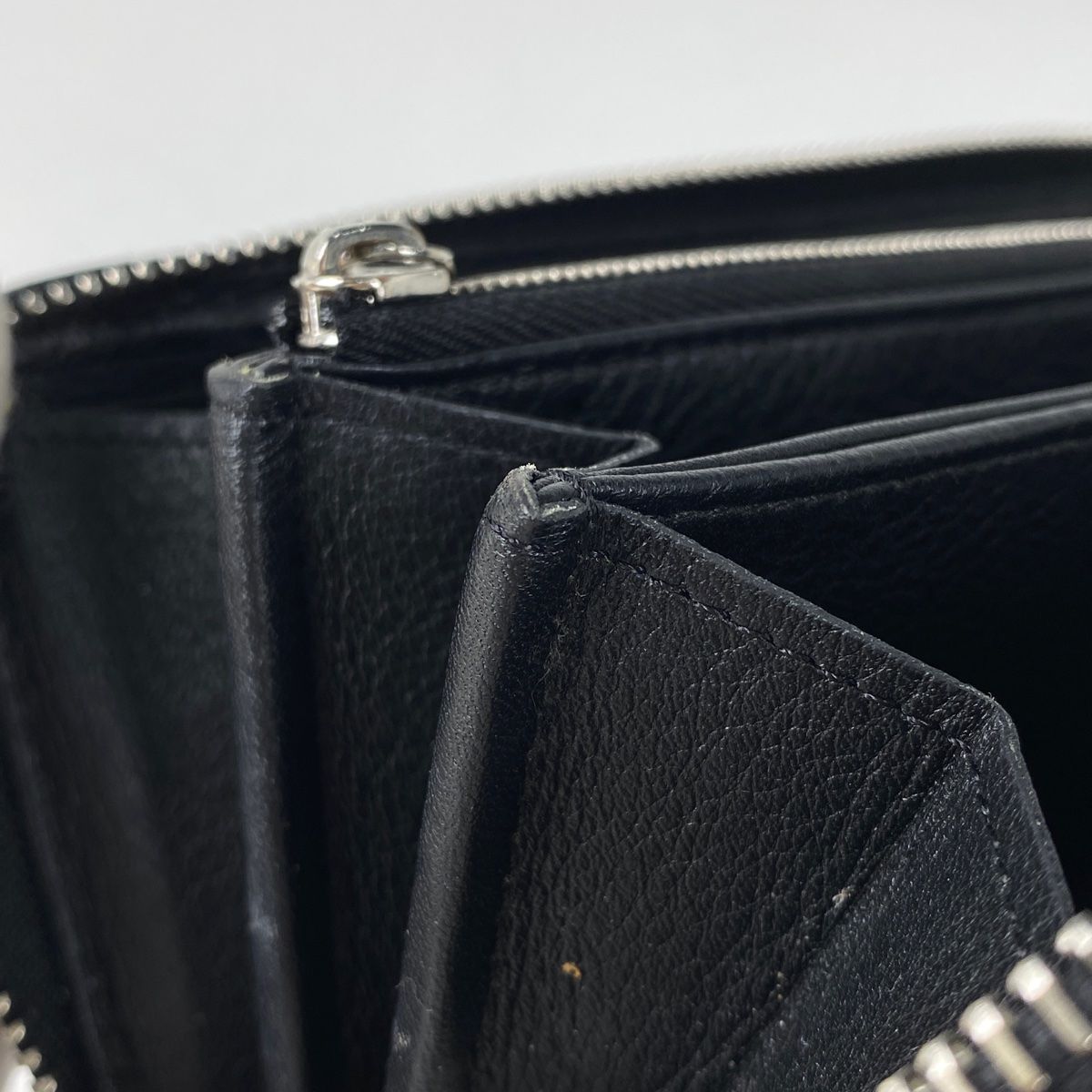 美品＊ルイヴィトン マヒナ ジッピー ウォレット ラウンドファスナー ブラック ルイヴィトン財布 レディース 長財布 ラウンドファスナー ジッピー