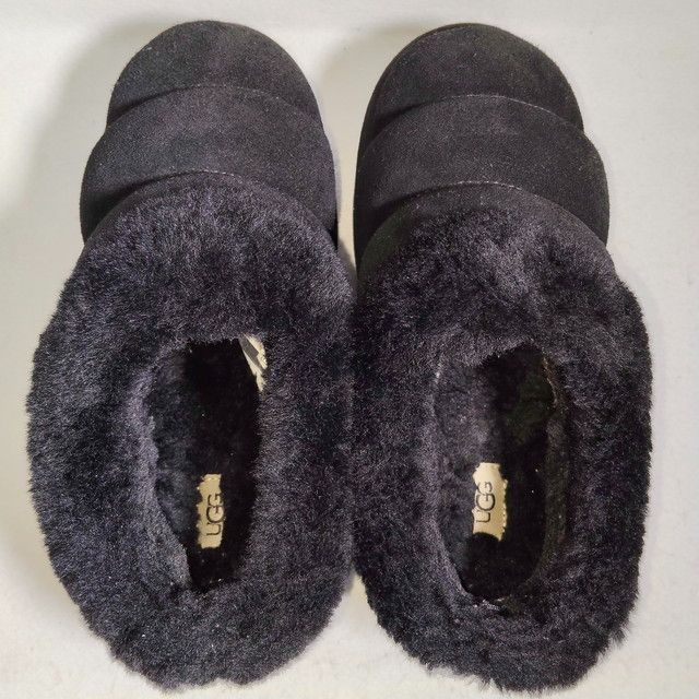 UGG アグ TAZZLITA タズリータ ムートン スリッポン 厚底 黒 ブラック