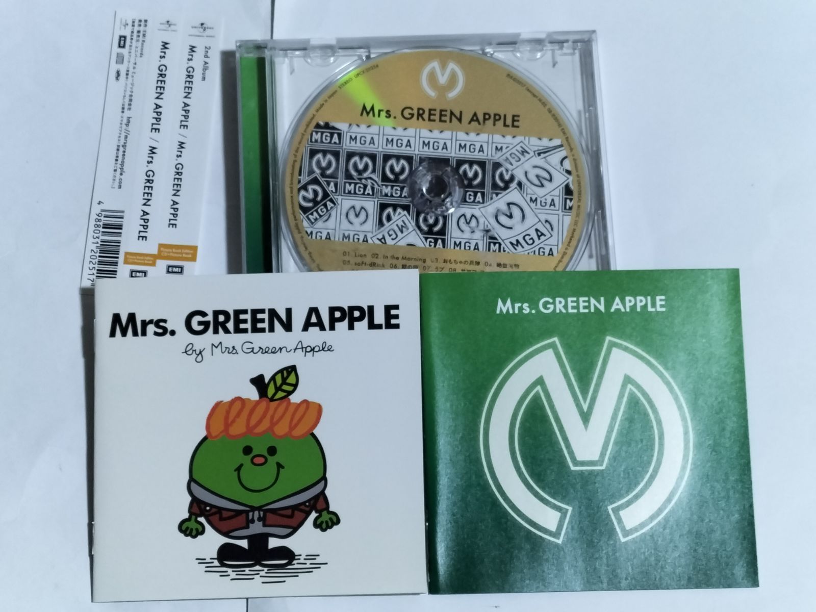 Mrs. GREEN APPLE 2nd Album 絵本付き Mrs.GREEN APPLE CD 2nd Album 絵本版 完全生産限定盤 - メルカリ