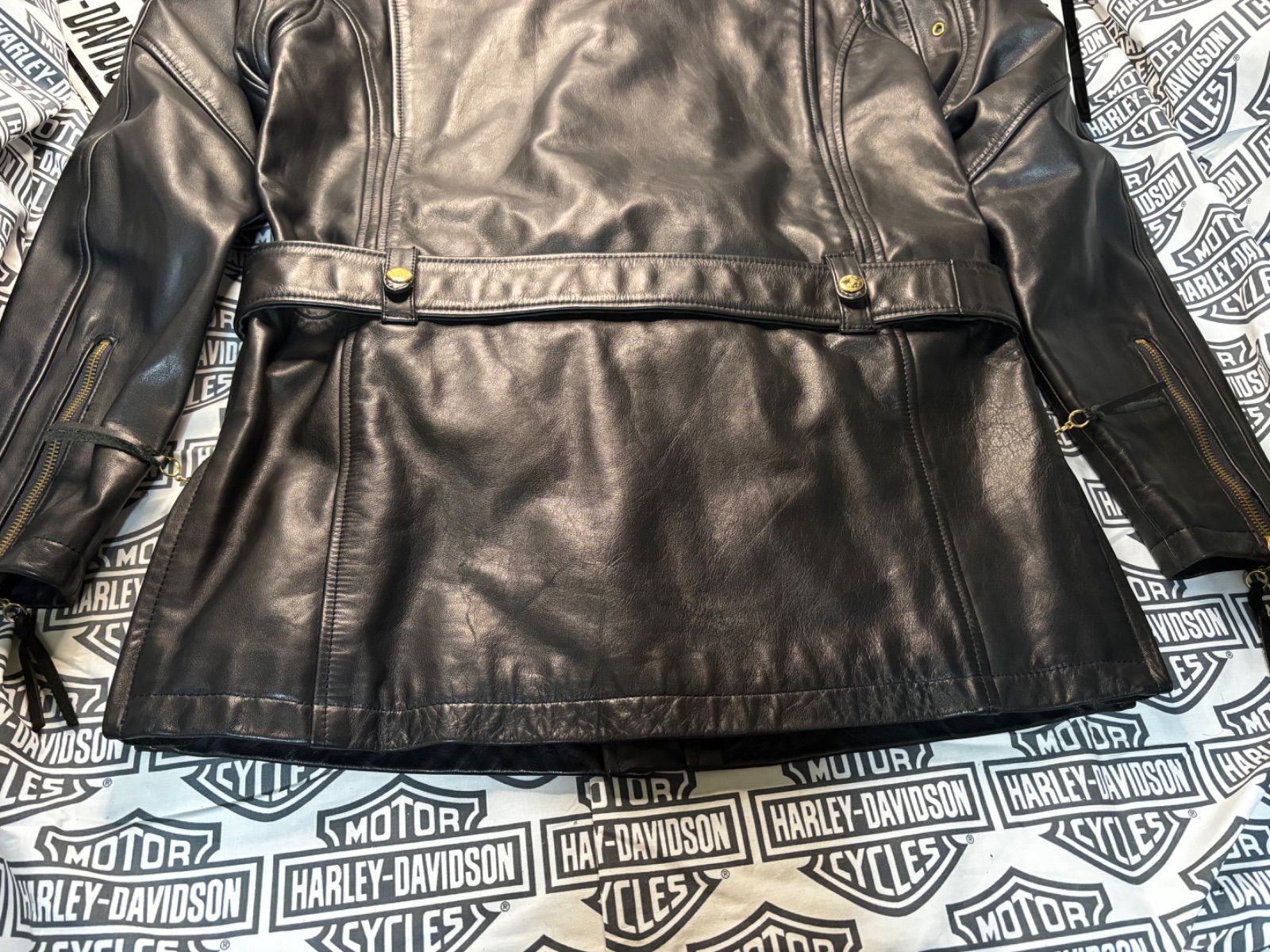 ⭐️HARLEY-DAVIDSON軽量レザー両面ジャケット稀少❗️⭐️レアな美品収集品 120周年記念Dポケットバイカーレザージャケット -ハーレーダビッドソン