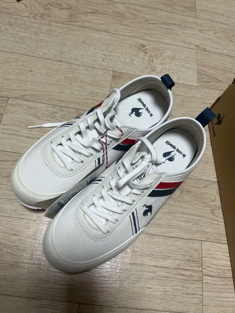 インナーリアウインドウステッカー マットクローム調 メルセデス