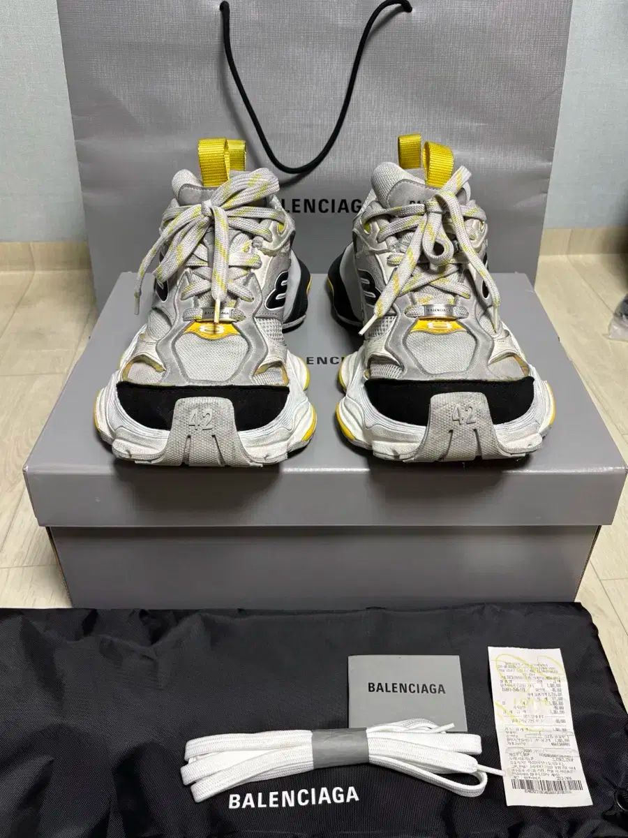 42 バレンシアガ カーゴ スニーカー イエロー フルセット - メルカリ