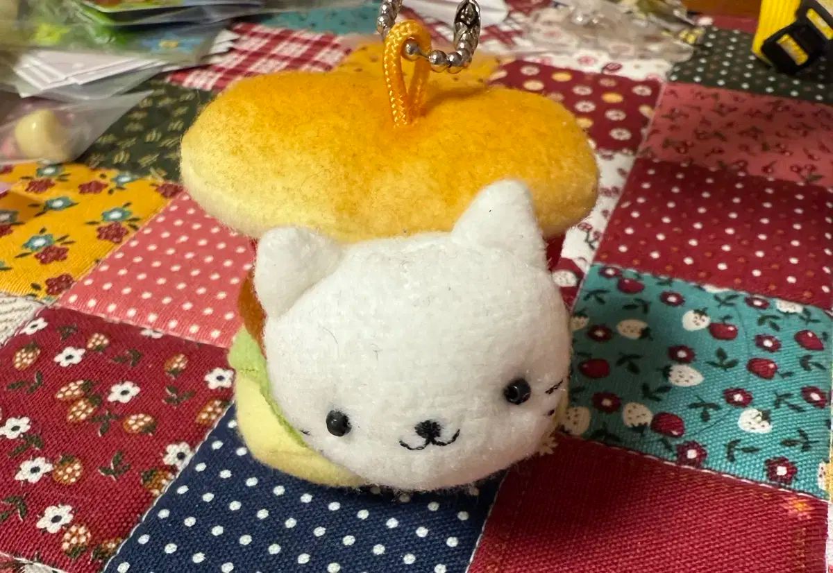 にゃんにゃんにゃんこ ぬいぐるみ サンエックス ハンバーガー にゃんこ