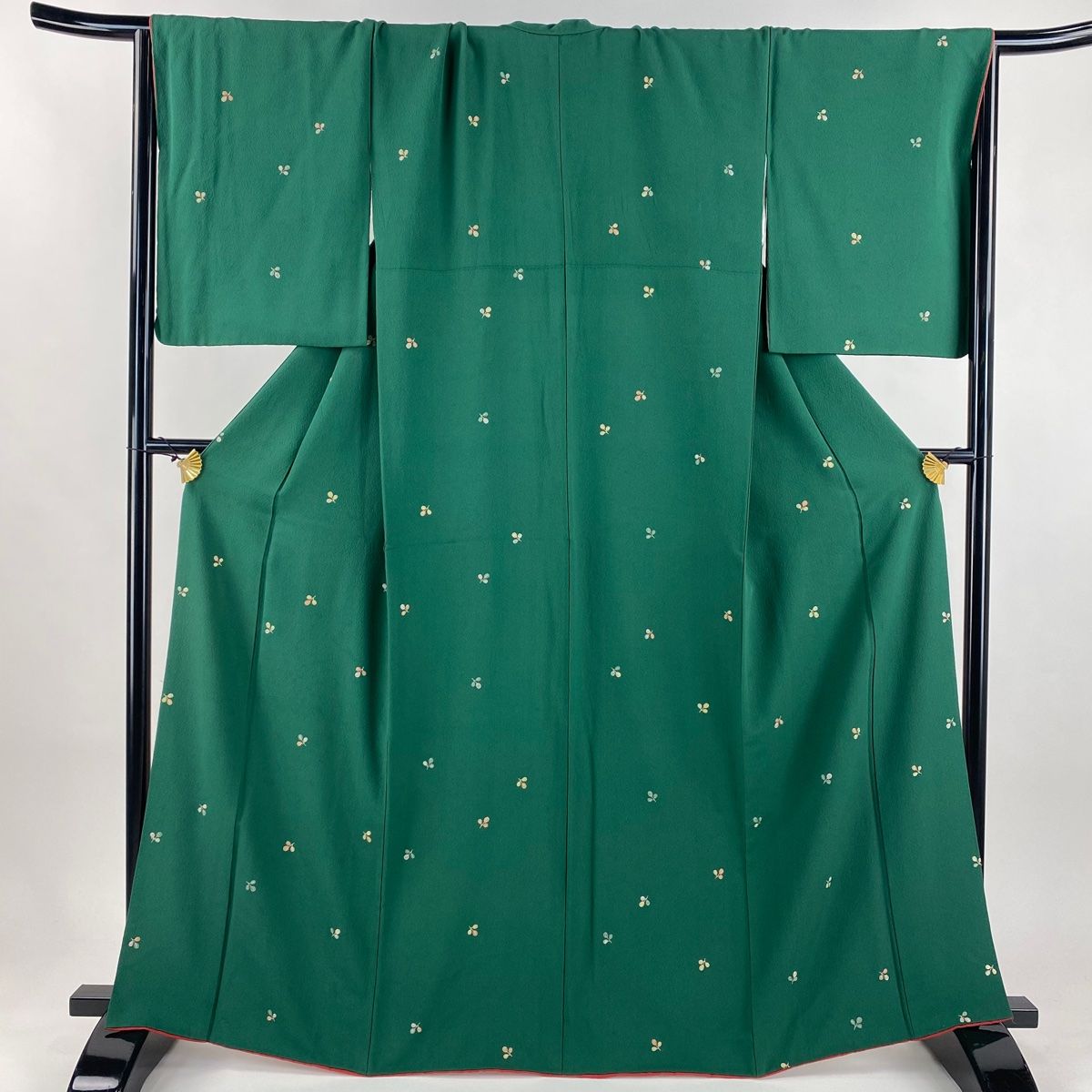 小紋 正絹 ちりめん グリーン系 縞 トールサイズ 身幅ゆったりめ 裄長め 美品 小紋 正絹 ちりめん グリーン系 縞 トールサイズ 身幅ゆったりめ 裄