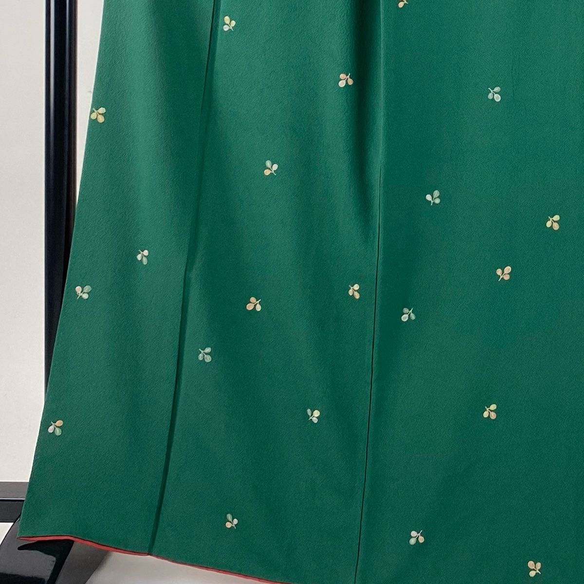 小紋 身丈164.5cm 裄丈69cm L 袷 萩 縮緬 緑 正絹 秀品 【中古