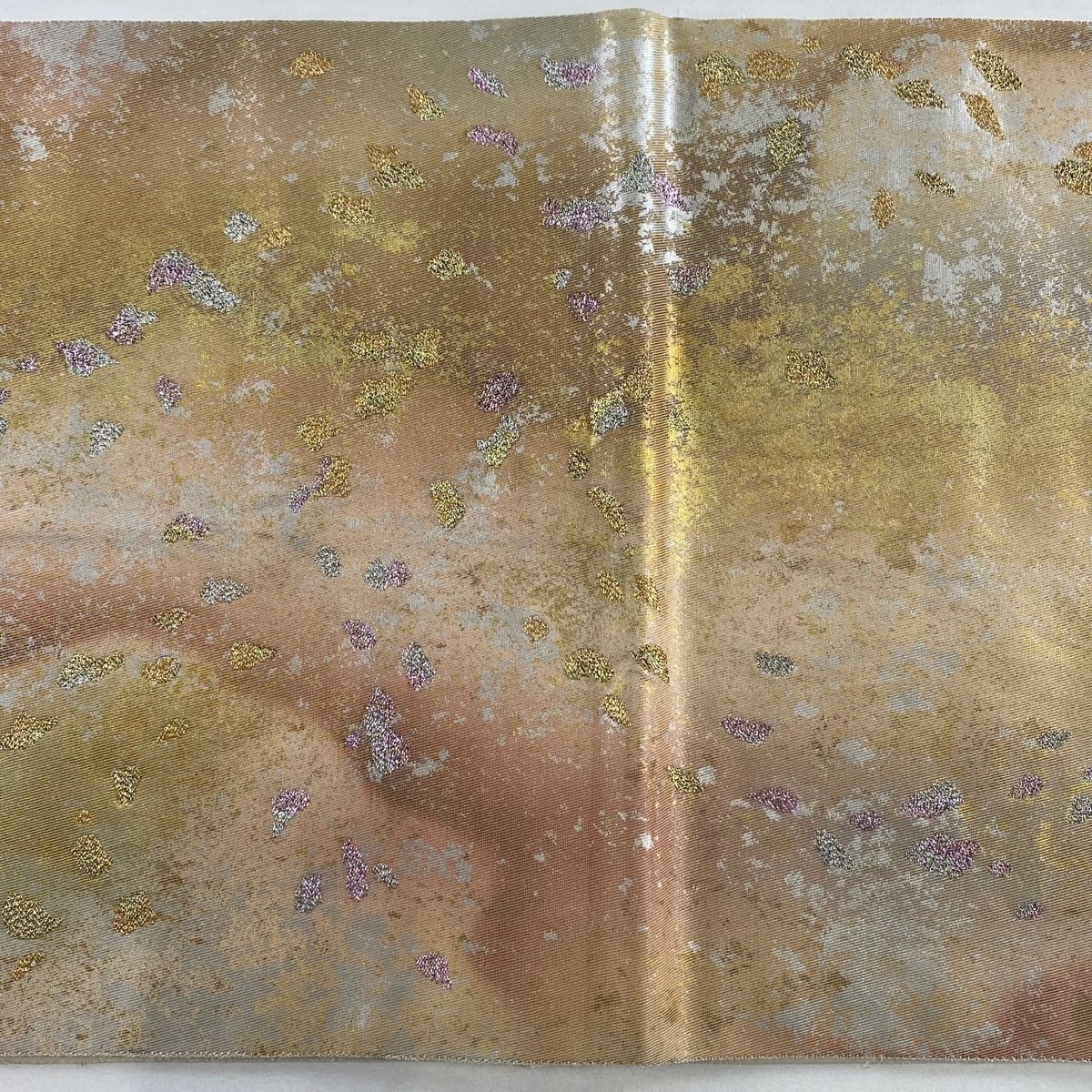 ☆美品　袋帯　岩井半四郎 袋帯 秀品 落款 岩井半四郎 岩井友見 幾何学 箔 ピンクベージュ 六通