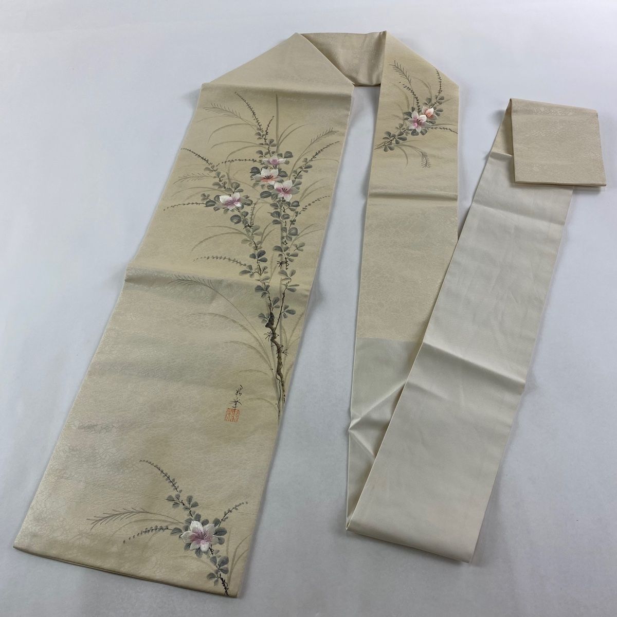 名古屋帯 鳩の刺繍 ベージュ 名古屋帯 鳩の刺繍 ベージュ 名古屋帯 鳩の刺繍 ベージュ