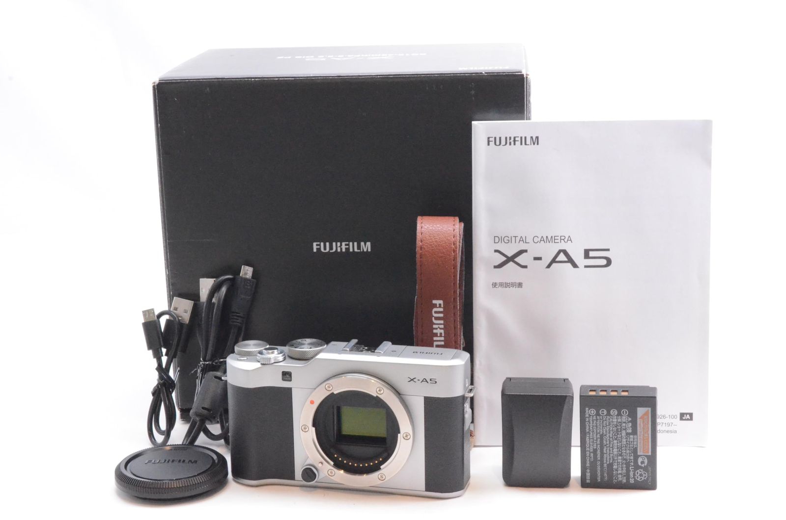 FUJIFILM ミラーレス一眼 X-A5シルバー X-A5-S - メルカリ