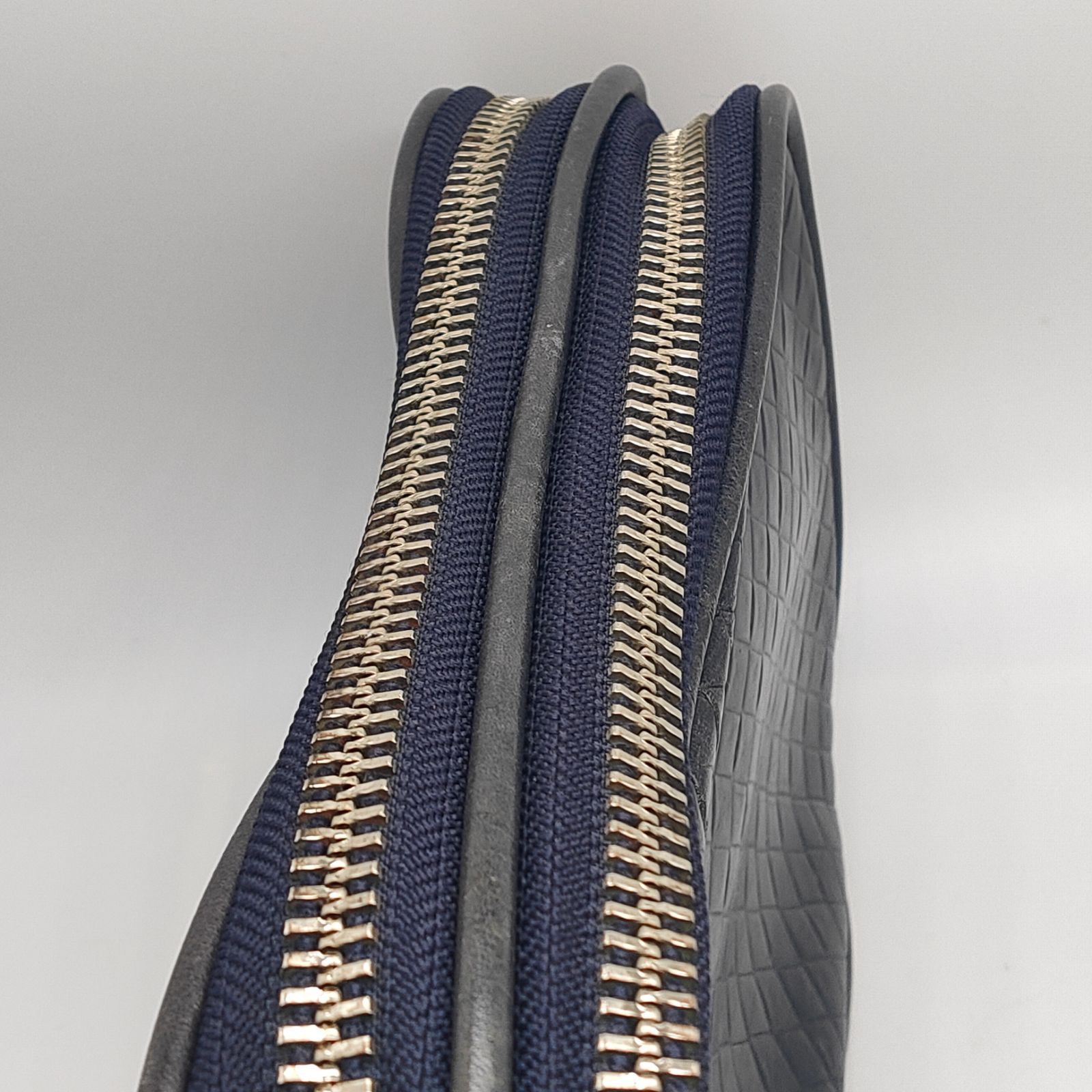 アニアリ aniary ダブルジップ レザーポーチ 日本製 レザー ネイビー