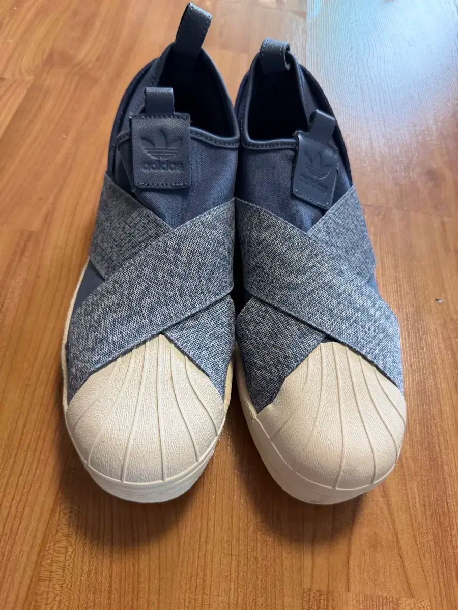 アディダス 新品 260