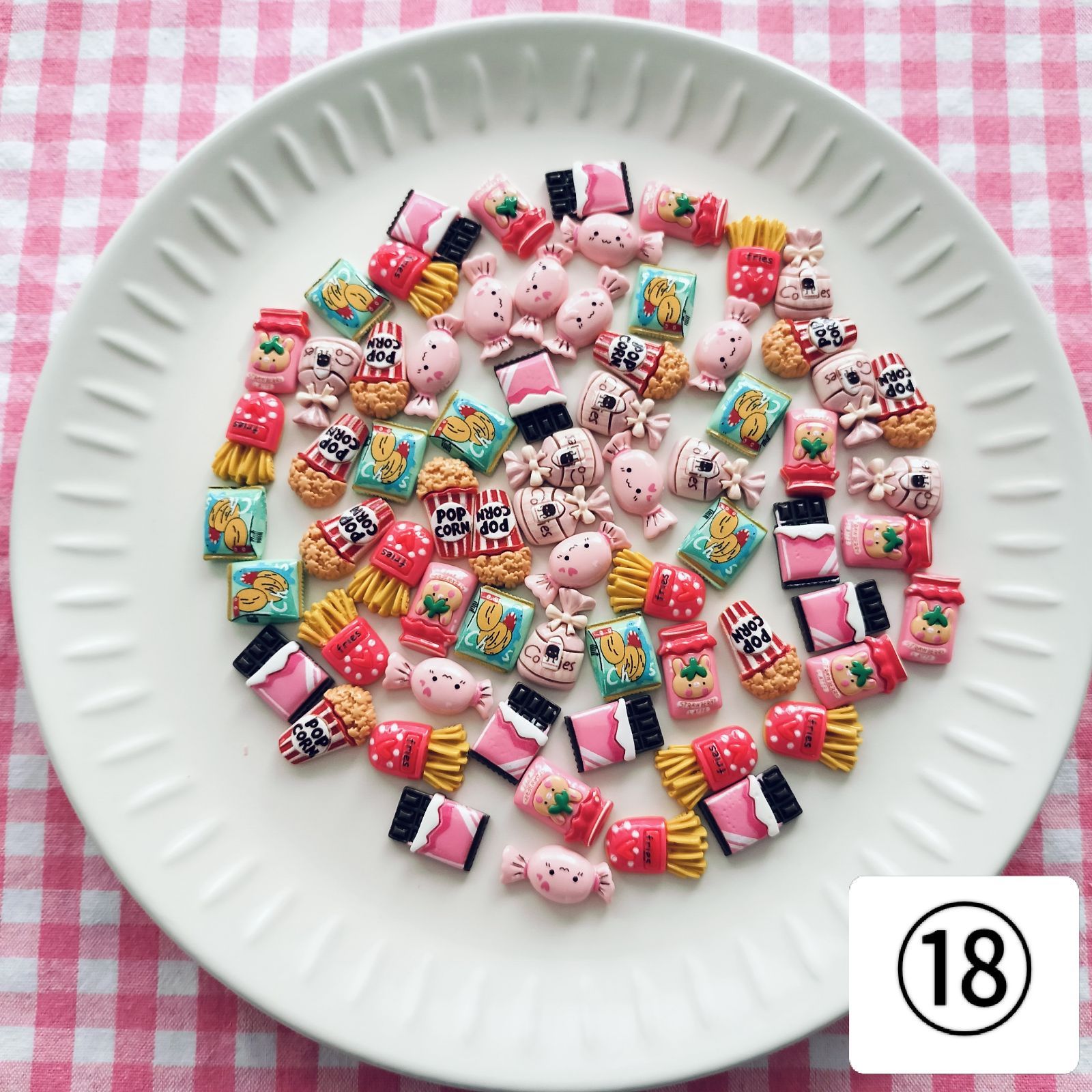 SALE3】①～⑳ 番号指定OK デコパーツ ミニチュア まとめ売り - メルカリ