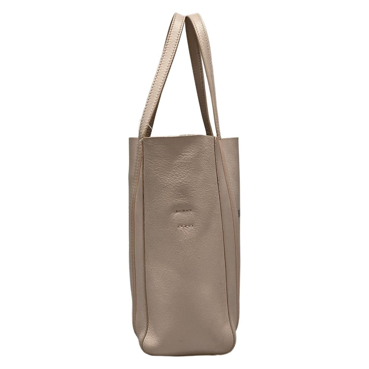 BalenciagaのトートバッグXXS Balenciaga Everyday XXS Tote Bag | Saks Fifth Avenue