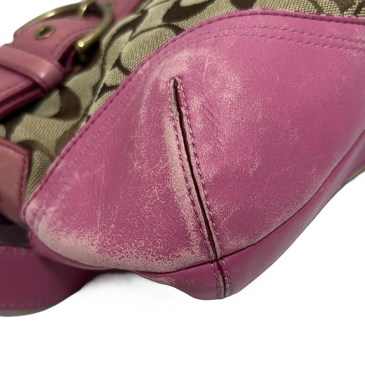 COACH(コーチ) ショルダーバッグ ハンプトンズシグネチャーソフト