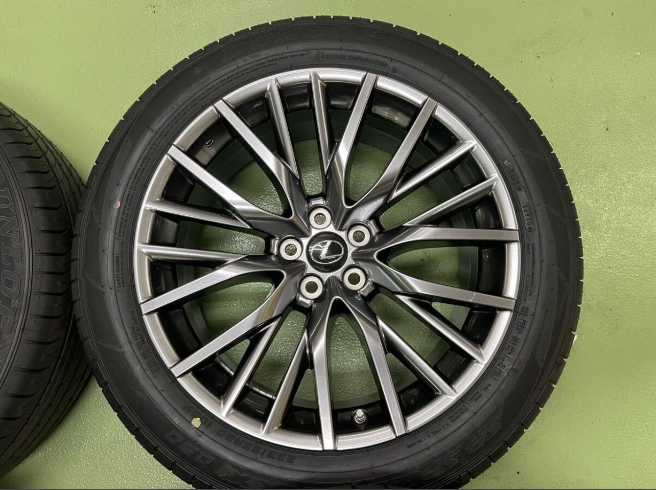 2510-144-6 超美品 新車外し レクサス 20系 RX Fスポーツ 20インチ