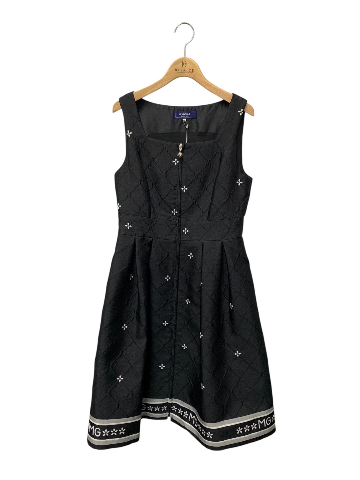 エムズグレイシー 111108 ワンピース 38 ブラック フラワーモチーフ