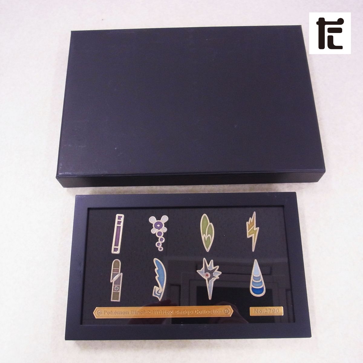 ポケモン ジムバッジ BW2 ブラック2 ホワイト2 バッジコレクション
