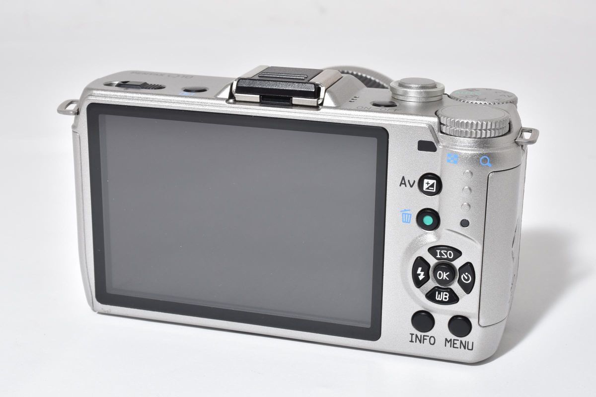 ショット数極少63回 極上品 PENTAX Q10 シルバー 02 STANDARD ZOOM