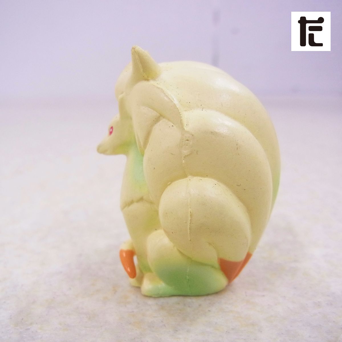 ポケモン モンコレ キュウコン 初期 TOMY モンスターコレクション