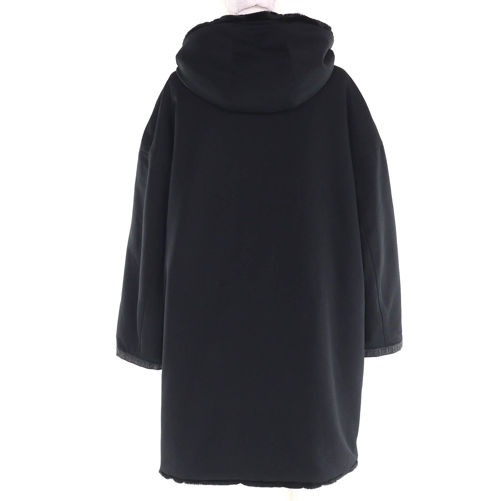 美品△FENDI フェンディ FFロゴトリム ボア フード付き リバーシブル