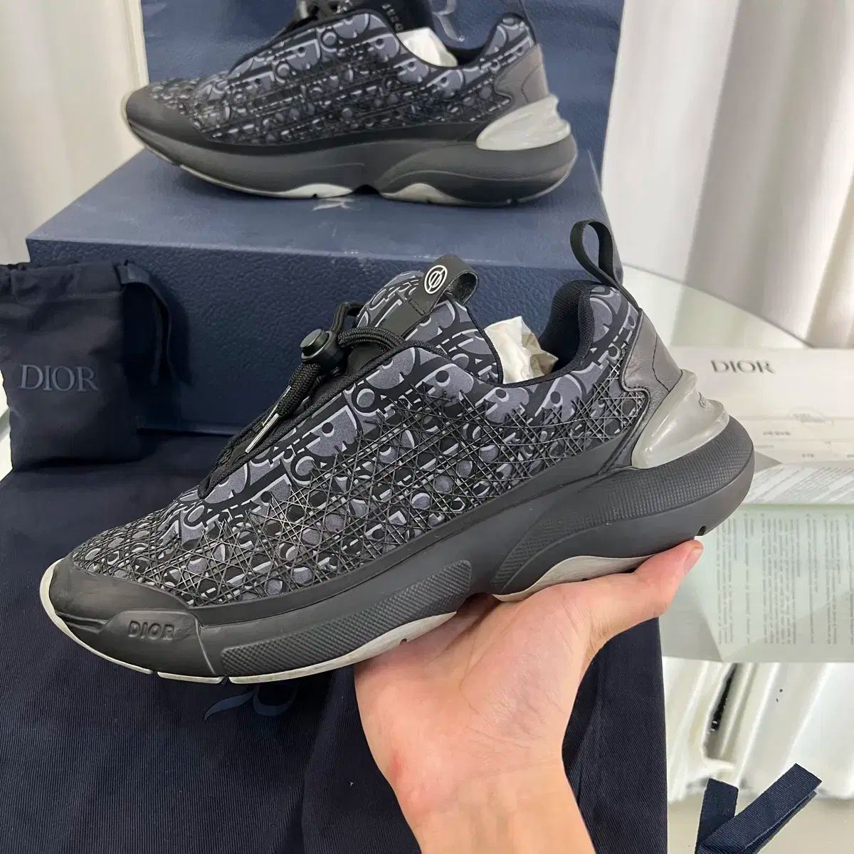 DIOR(ディオール) オブリーク B24 カナージュ スニーカー 42サイズ ディオール オブリーク b24 カナージュ スニーカー - メルカリ