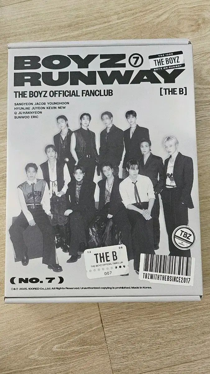 THE BOYZ THE B ファンクラブ　キット　1期　特典　サイン入りポラ THE BOYZ(ザ・ボーイズ・ドボイズ) 7期 ファンクラブ キット (ファン