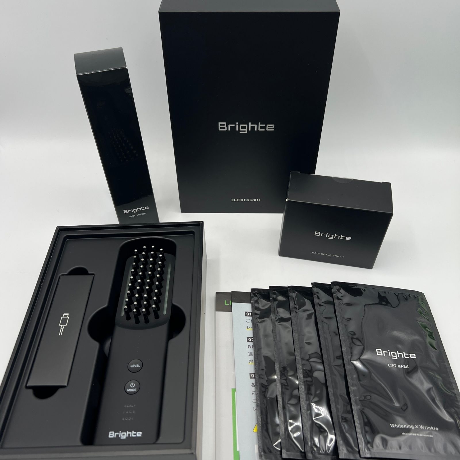 美品】Brighte ELEKI BRUSH+ BRT-FSB180 新品スカルプブラシ+エレキ