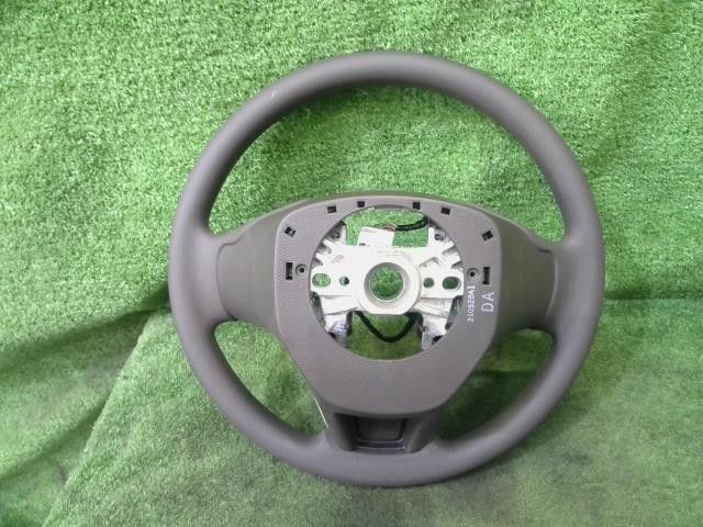 人気商品を安く販売 N－BOX 6BA-JF3 ステアリングホイール NH731P