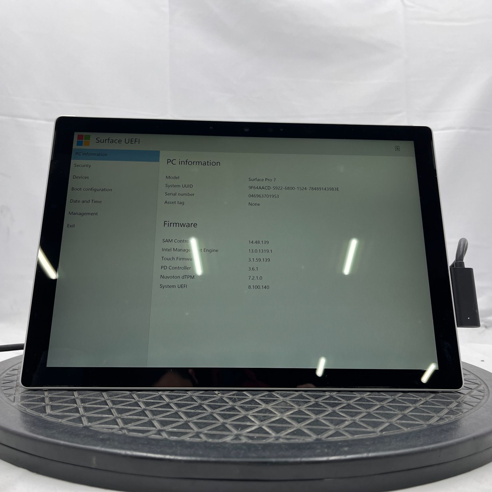 ☆背面シール痕有/ジャンク☆Microsoft Surface Pro 7 [Core i5 1035G4 