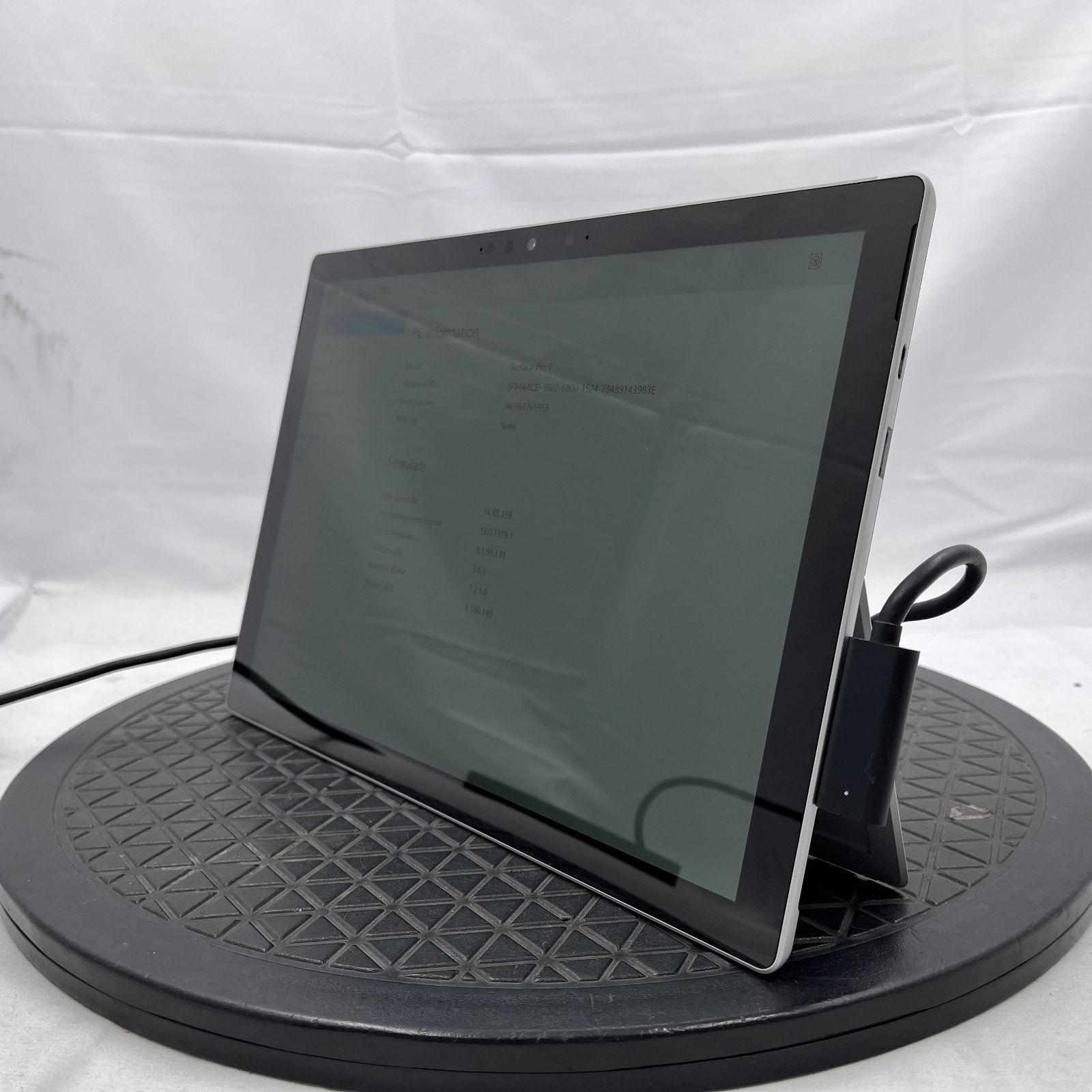 ☆背面シール痕有/ジャンク☆Microsoft Surface Pro 7 [Core i5 1035G4 