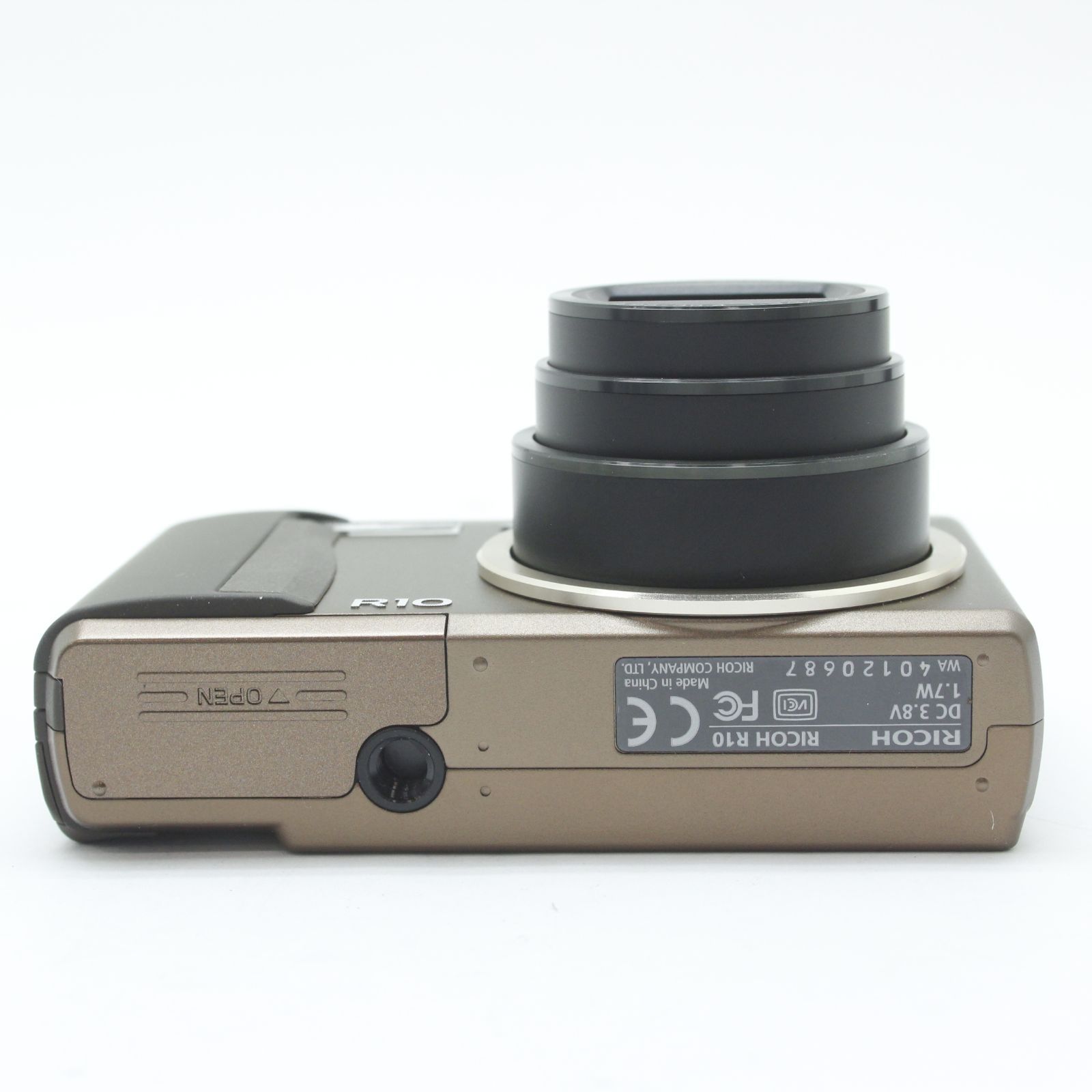 RICOH R10 - メルカリ