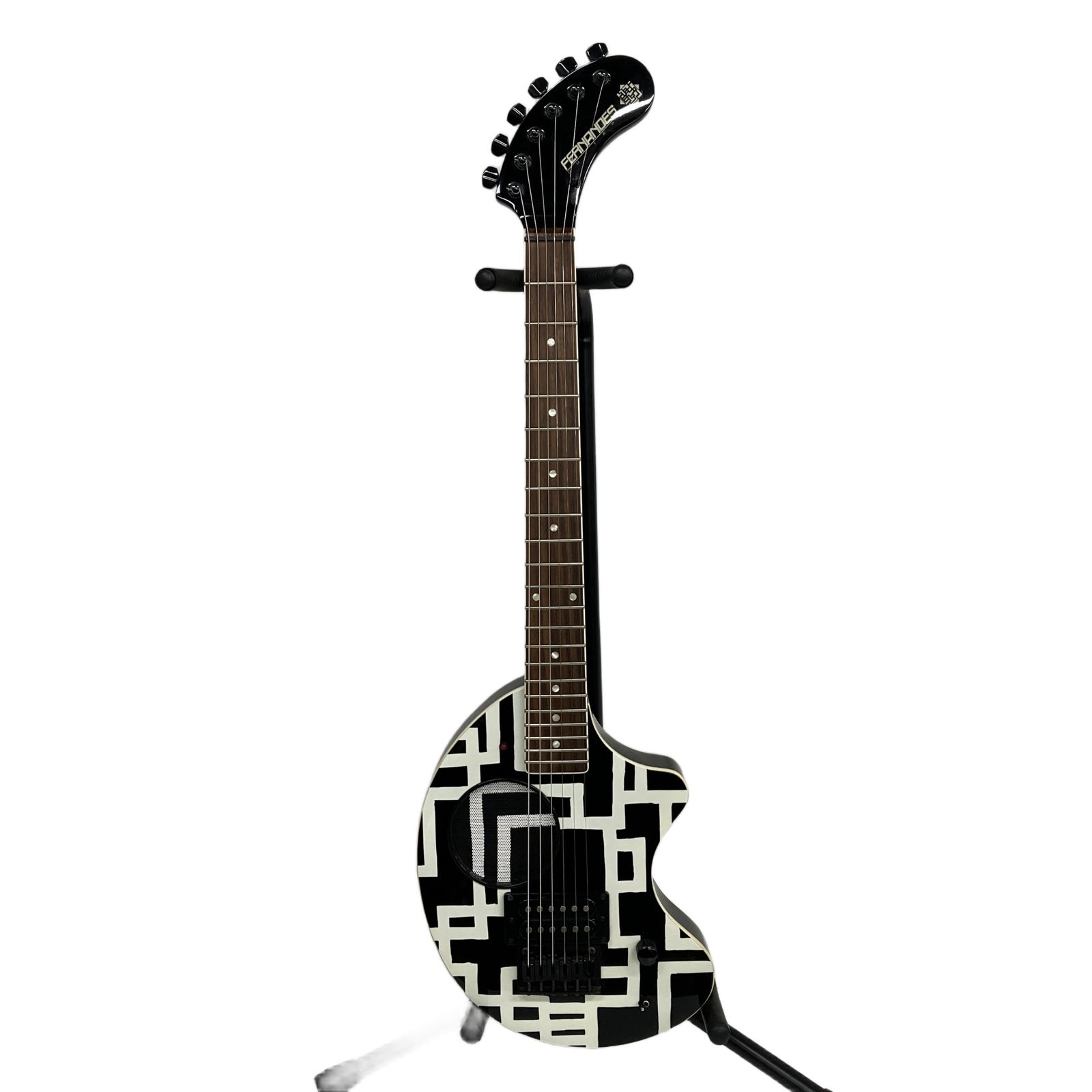 FERNANDES ZO-3HT 布袋寅泰モデル エレキギター アンプ内蔵 中古