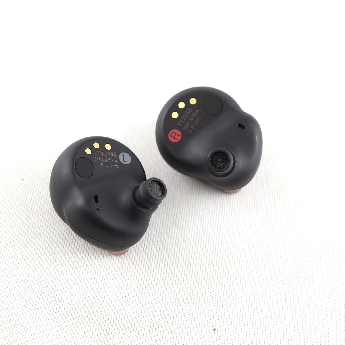 SONY WF-1000XM4 完全ワイヤレスイヤホン USED美品 ノイズキャンセ