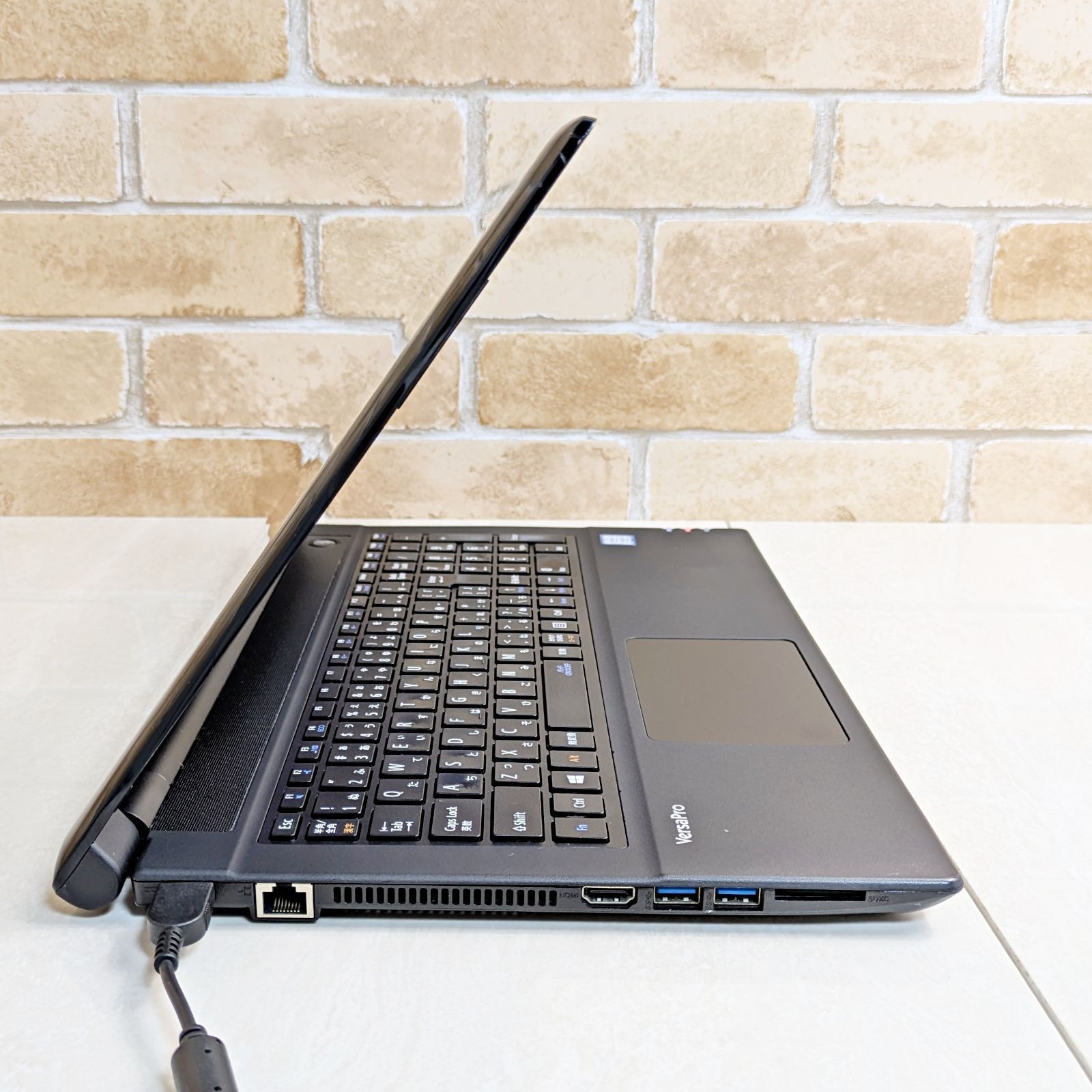 オフィス付き☆新品SSD/第7世代Corei3高性能/メモリ8G☆初心者OK