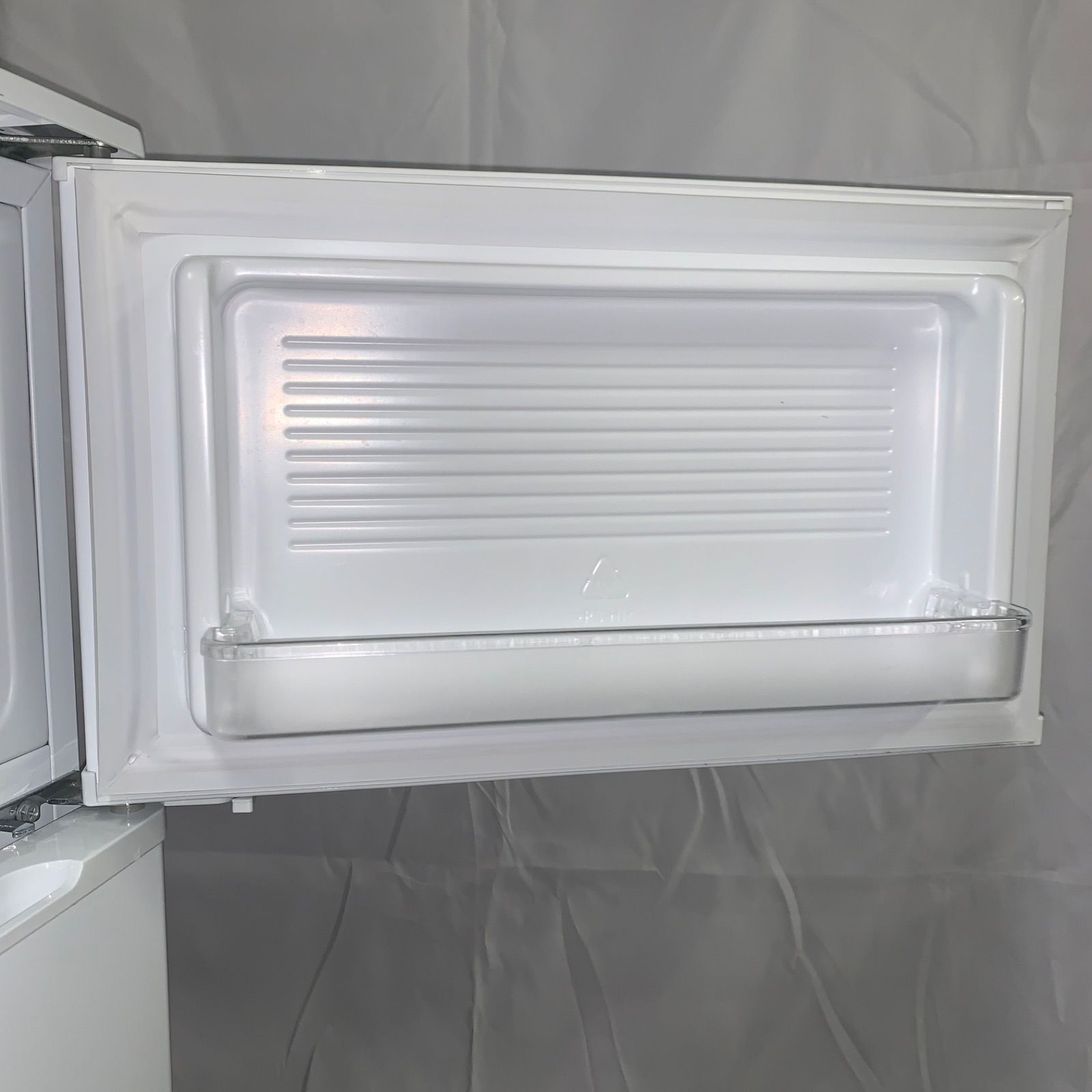 11r63. YAMADA SELECT 90L 冷凍冷蔵庫 YRZ-C09G1 2019年製 - メルカリ