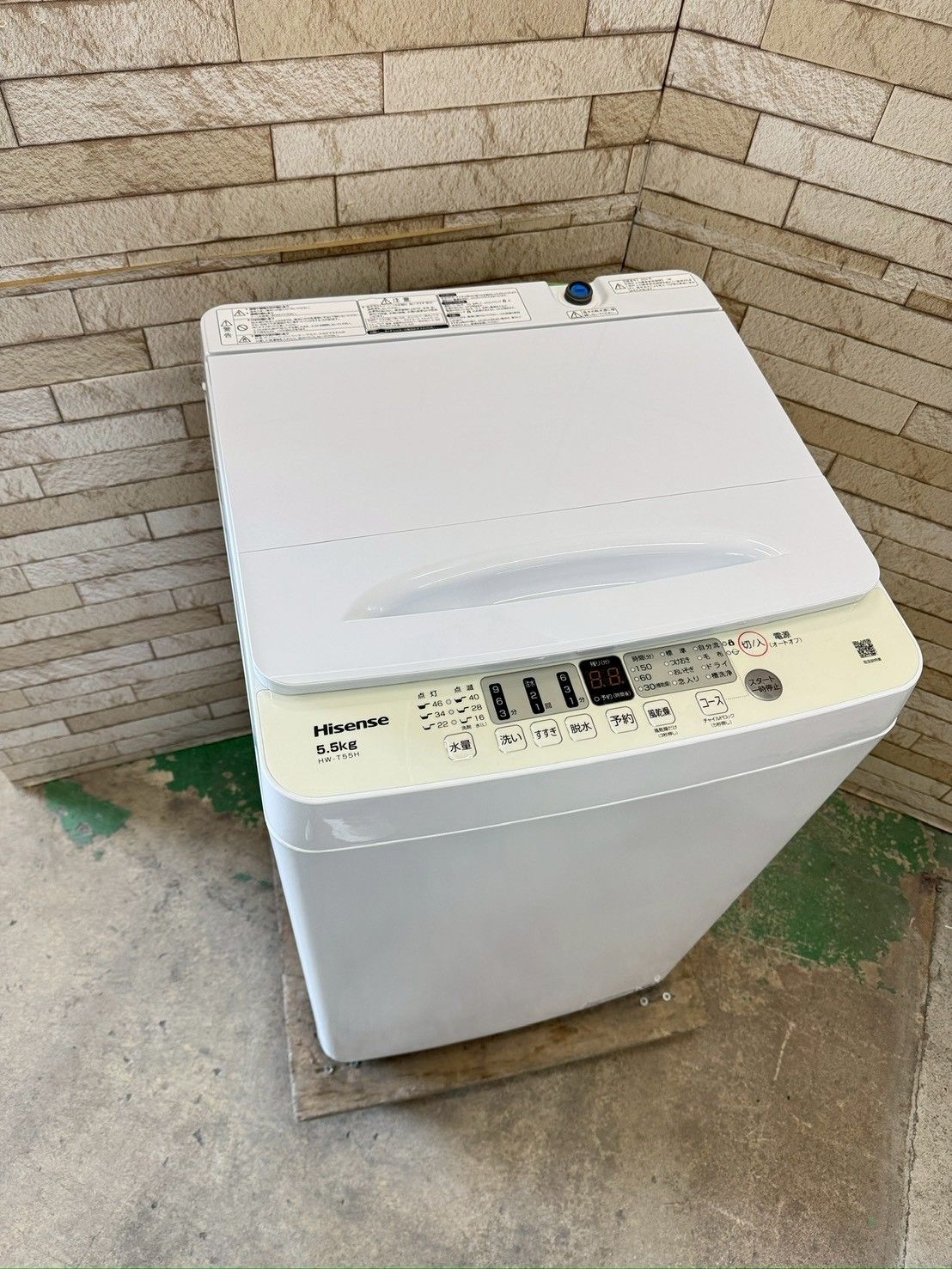 【高年式】大阪送料無料★3か月保障付★洗濯機★2023年★HW-T55H★S-3 高年式】大阪送料無料☆3か月保障付き☆洗濯機☆ハイセンス☆5.5kg