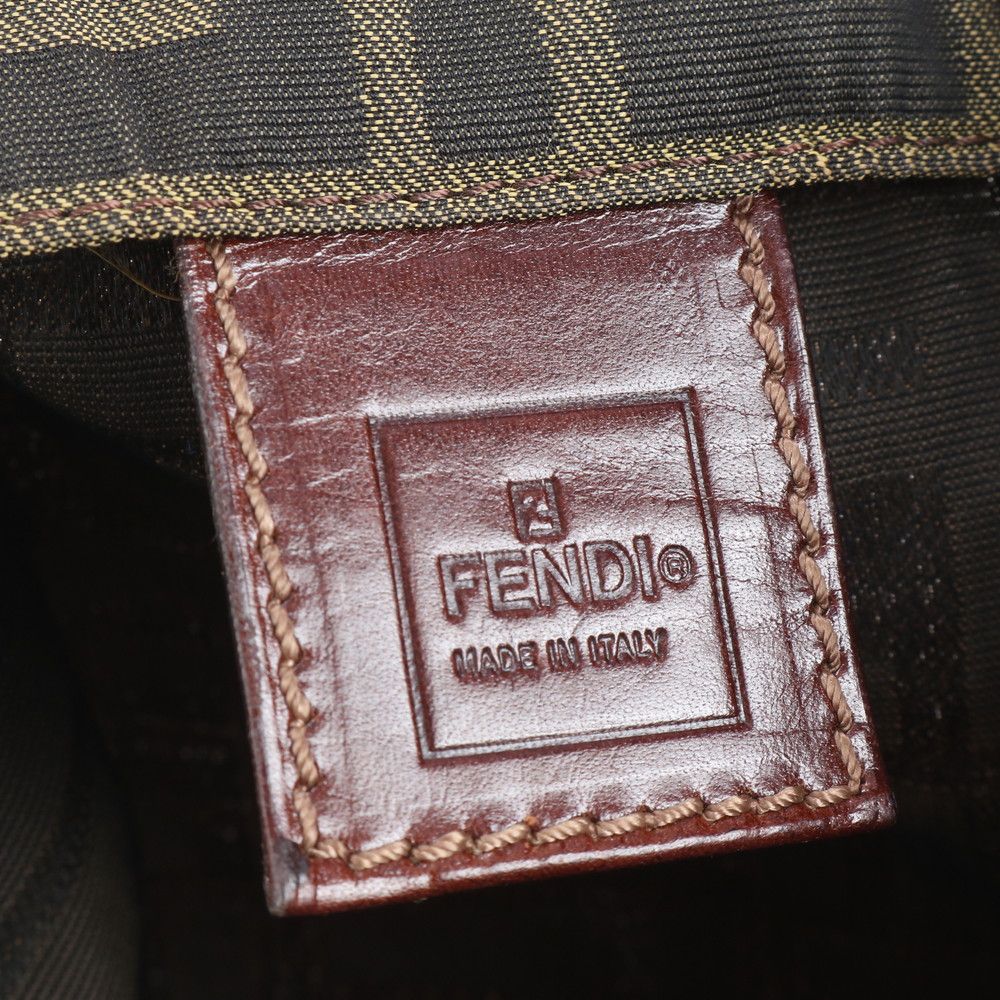 美品 フェンディ FF ズッカ レザー トート バッグ 肩掛け ショルダー