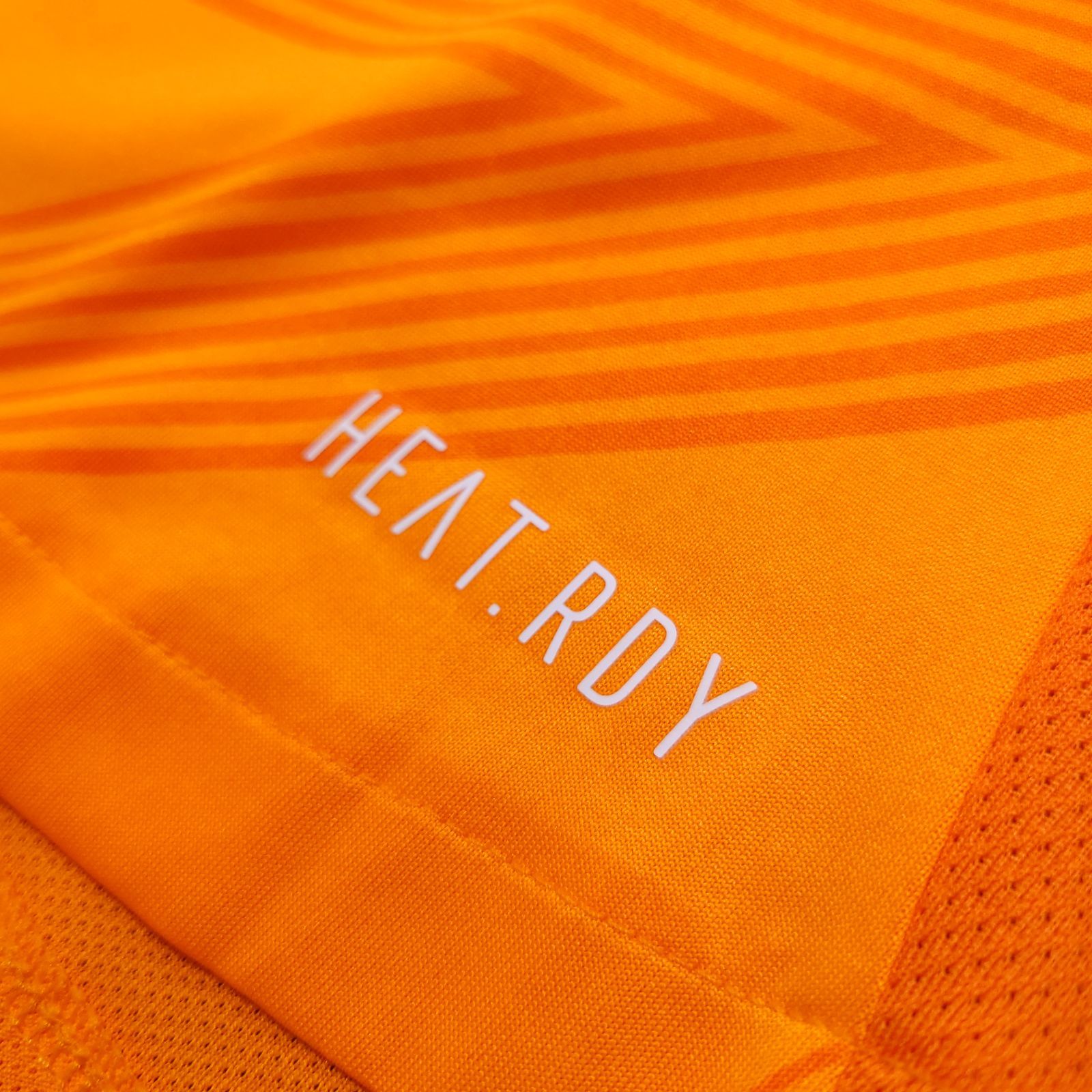 極美品 レアルマドリード 24/25 アウェイカラー オーセンティック