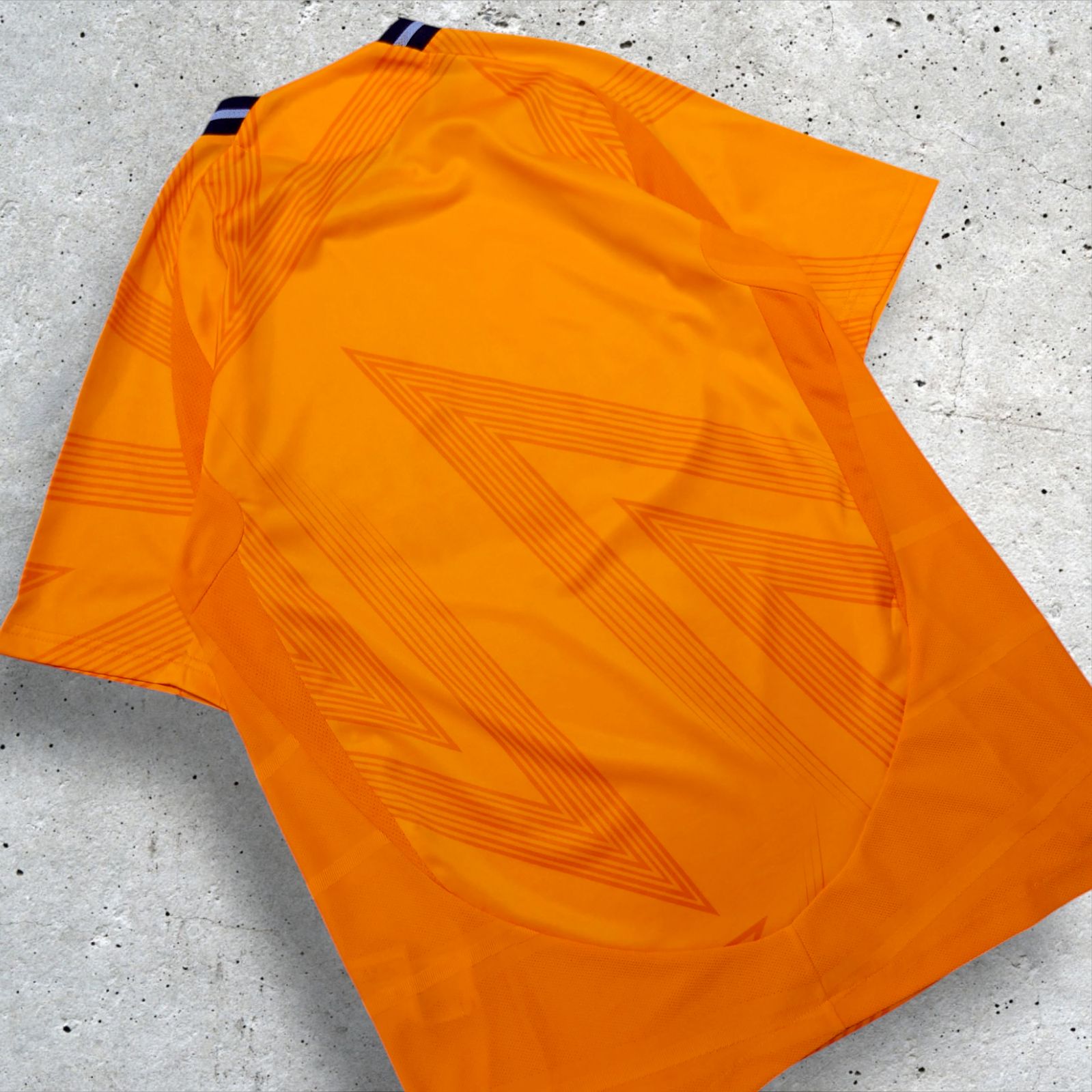 【新品正規品】レアル・マドリード 24-25 ベリンガム オーセン ユニフォーム 極美品 レアルマドリード 24/25 アウェイカラー オーセンティック