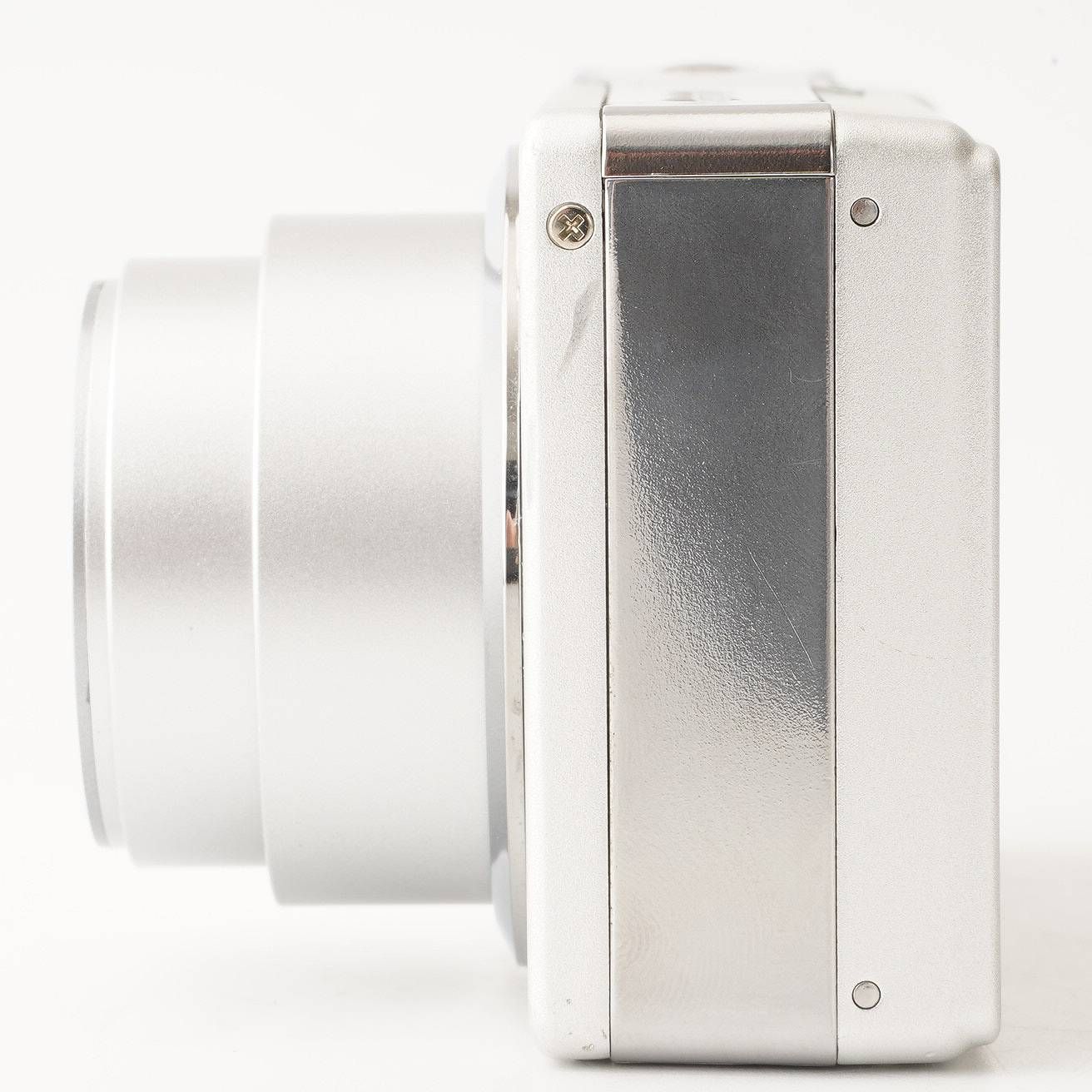 リコー Ricoh Caplio R3 シルバー 7.1x 広角 光学ズーム - メルカリ