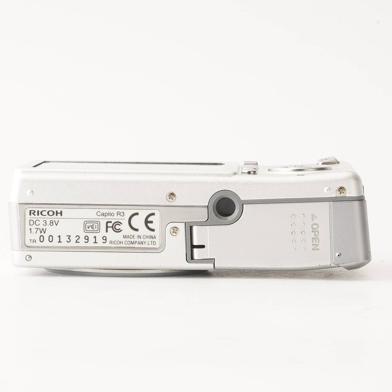 付属品付【美品】RICOH リコー Caplio R7 シルバー　デジタルカメラ ASCII.jp：【レビュー】広角28mmからの7.1倍コンパクト機 リコー